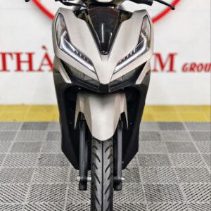 VARIO 125 VÀNG CÁT