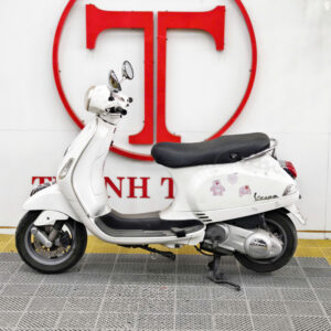 VESPA LX 150