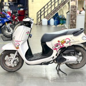 SCOOPY SMK - 2025 - 313829
