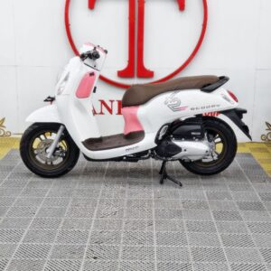 SCOOPY SMK - 2024 - 237824